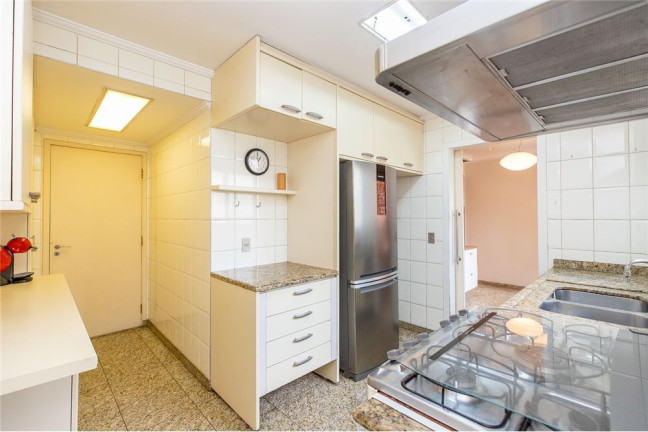 Imagem Imóvel com 3 Quartos à Venda,  em Moema - São Paulo