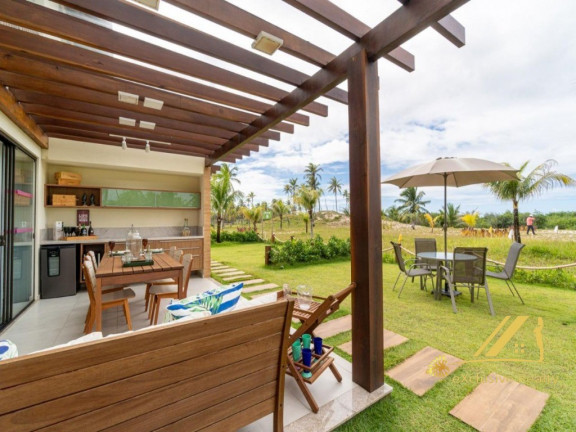 Imagem Casa de Condomínio com 2 Quartos à Venda, 58 m² em Praia De Imbassai - Mata De São João