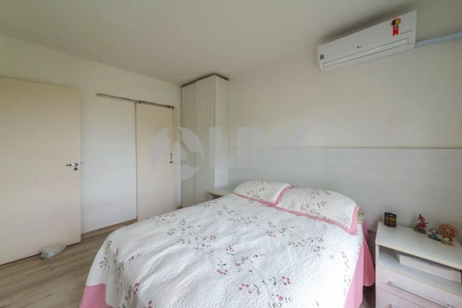 Imagem Imóvel com 3 Quartos à Venda, 130 m² em Ipanema - Porto Alegre
