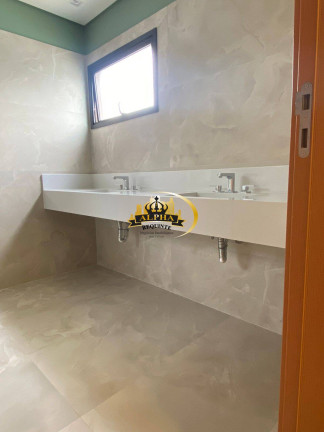 Imagem Casa de Condomínio com 4 Quartos à Venda, 242 m² em Suru - Santana De Parnaíba