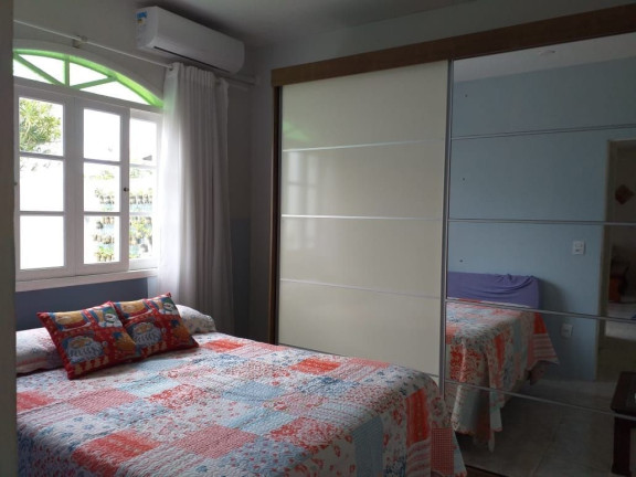 Imagem Imóvel com 4 Quartos à Venda, 200 m² em Vila Alvorada - Imbituba Imagem Imóvel com 4 Quartos à Venda, 200 m² em Vila Alvorada - Imbituba