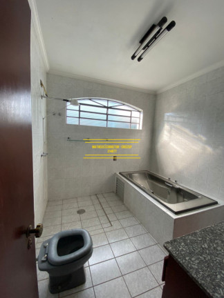 Imagem Casa com 5 Quartos à Venda, 198 m² Imagem Casa com 5 Quartos à Venda, 198 m²