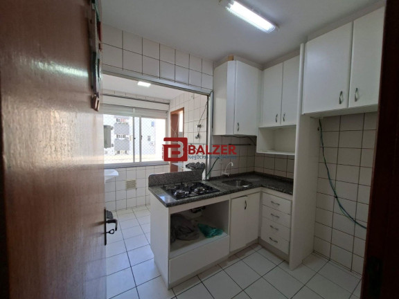 Imagem Apartamento com 2 Quartos à Venda, 77 m² em Centro - Florianópolis Imagem Apartamento com 2 Quartos à Venda, 77 m² em Centro - Florianópolis