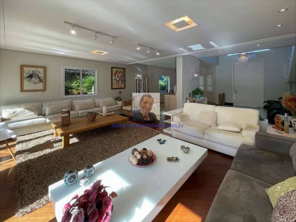 Imagem Casa com 5 Quartos à Venda, 610 m² em Vila Santo Antônio - Cotia Imagem Casa com 5 Quartos à Venda, 610 m² em Vila Santo Antônio - Cotia