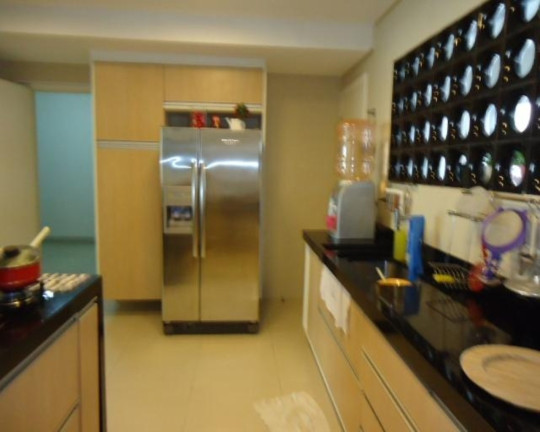 Imagem Apartamento com 3 Quartos à Venda, 174 m² em Pitangueiras - Guarujá