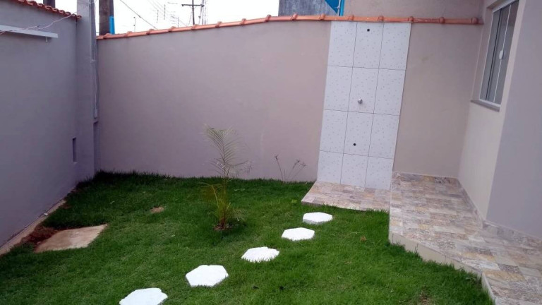 Imagem Casa com 2 Quartos à Venda, 125 m² em Estância Dos Eucaliptos - Peruíbe Imagem Casa com 2 Quartos à Venda, 125 m² em Estância Dos Eucaliptos - Peruíbe