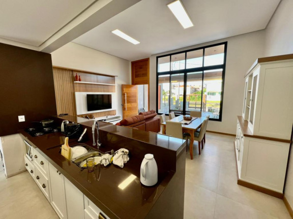 Imagem Casa com 3 Quartos à Venda, 100 m² em Zona Nova - Capao Da Canoa Imagem Casa com 3 Quartos à Venda, 100 m² em Zona Nova - Capao Da Canoa
