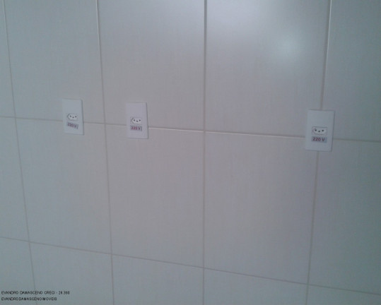Imagem Casa com 4 Quartos à Venda, 250 m² em Buraquinho - Lauro De Freitas Imagem Casa com 4 Quartos à Venda, 250 m² em Buraquinho - Lauro De Freitas