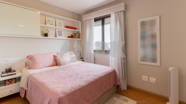 Imagem Apartamento com 3 Quartos à Venda, 81 m² em Petrópolis - Porto Alegre