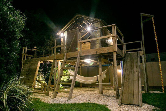 Imagem Casa com 4 Quartos à Venda, 436 m² em Jurerê - Florianópolis Imagem Casa com 4 Quartos à Venda, 436 m² em Jurerê - Florianópolis