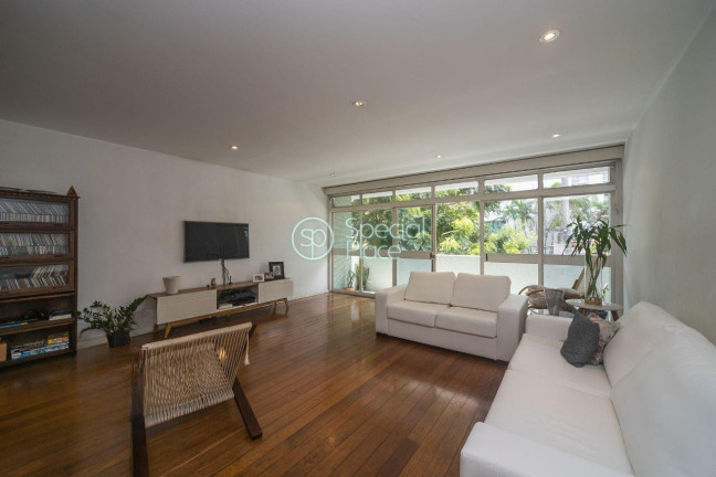 Imagem Apartamento com 3 Quartos à Venda, 250 m² em Itaim Bibi - São Paulo Imagem Apartamento com 3 Quartos à Venda, 250 m² em Itaim Bibi - São Paulo