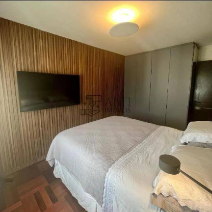 Imagem Apartamento com 3 Quartos à Venda, 80 m² em Moema - São Paulo