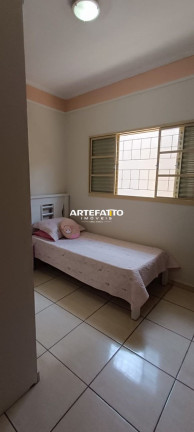 Imagem Casa com 3 Quartos à Venda, 100 m² em Vila Scarabucci - Franca Imagem Casa com 3 Quartos à Venda, 100 m² em Vila Scarabucci - Franca