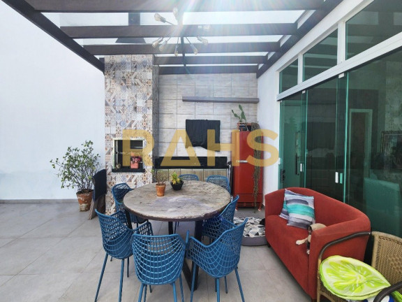 Imagem Cobertura com 3 Quartos à Venda, 239 m² em Atiradores - Joinville