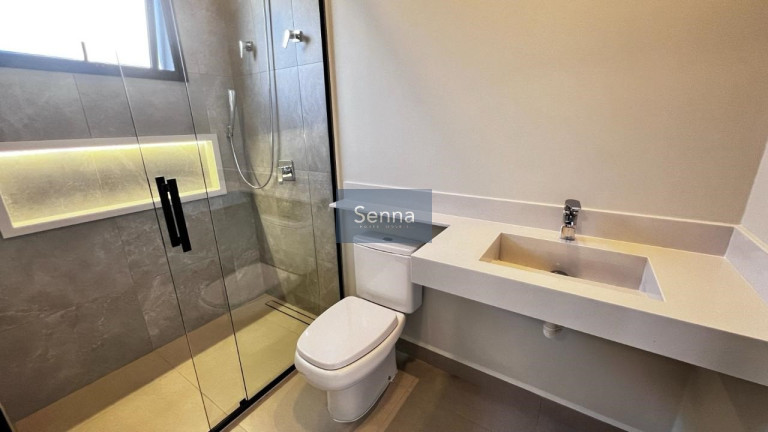 Imagem Casa com 3 Quartos à Venda, 395 m² em Medeiros - Jundiaí Imagem Casa com 3 Quartos à Venda, 395 m² em Medeiros - Jundiaí