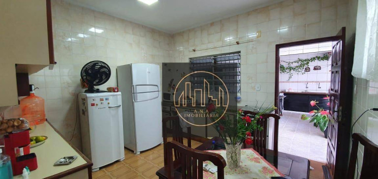 Imagem Casa com 2 Quartos à Venda, 136 m² em Mirim - Praia Grande