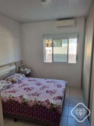 Imagem Casa de Condomínio com 2 Quartos à Venda, 54 m² em Costa Gama - Porto Alegre Imagem Casa de Condomínio com 2 Quartos à Venda, 54 m² em Costa Gama - Porto Alegre