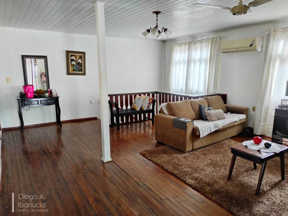 Imagem Casa com 8 Quartos à Venda, 264 m² em Centro - Balneário Camboriú