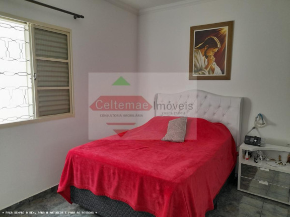 Imagem Casa com 3 Quartos à Venda, 200 m² em Vila Aparecida - Taubaté Imagem Casa com 3 Quartos à Venda, 200 m² em Vila Aparecida - Taubaté