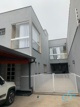 Sobrado com 3 Quartos à Venda,  em Jardim Quaresmeira - Suzano