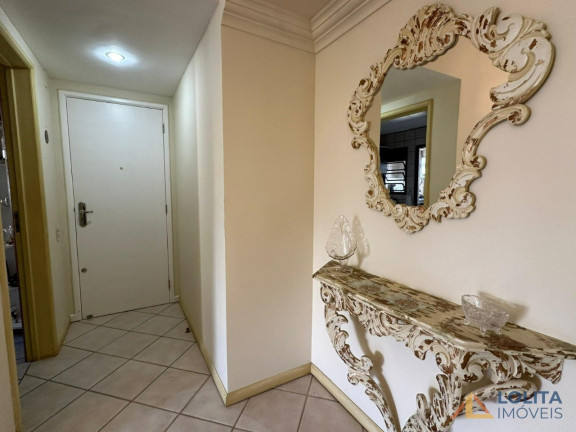 Imagem Apartamento com 3 Quartos à Venda, 107 m² em Centro - Florianópolis Imagem Apartamento com 3 Quartos à Venda, 107 m² em Centro - Florianópolis