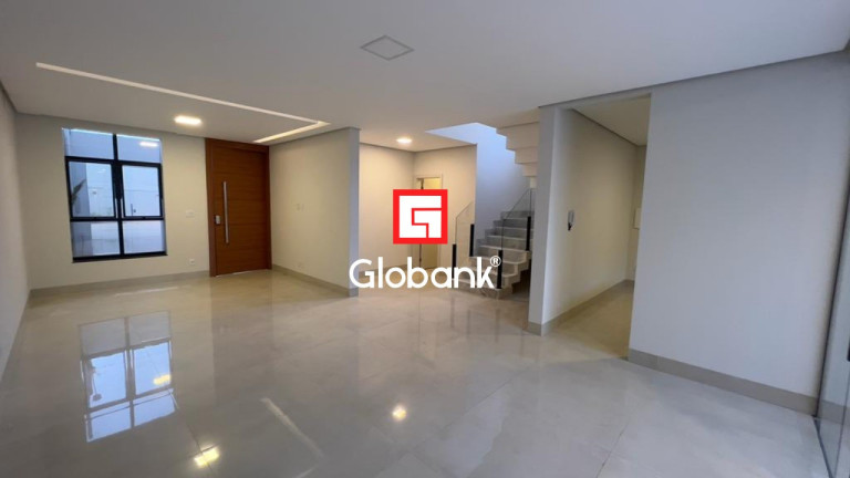 Imagem Sobrado com 3 Quartos à Venda, 220 m² em Ibituruna - Montes Claros Imagem Sobrado com 3 Quartos à Venda, 220 m² em Ibituruna - Montes Claros