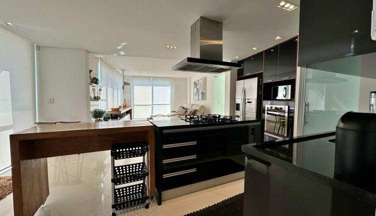 Imagem Cobertura com 4 Quartos à Venda, 254 m² em Riviera De São Lourenço - Bertioga Imagem Cobertura com 4 Quartos à Venda, 254 m² em Riviera De São Lourenço - Bertioga