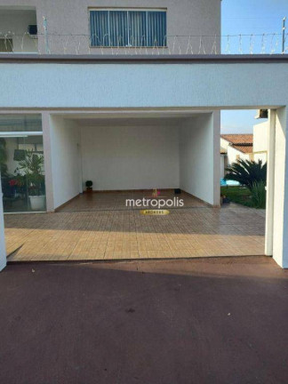 Imagem Sobrado com 6 Quartos à Venda, 339 m² em Centro - Getulina