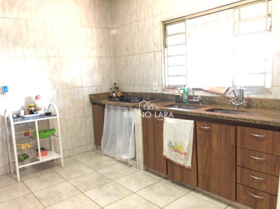 Imagem Casa com 3 Quartos à Venda, 400 m² em Cidade Clube Residência - Igarapé Imagem Casa com 3 Quartos à Venda, 400 m² em Cidade Clube Residência - Igarapé