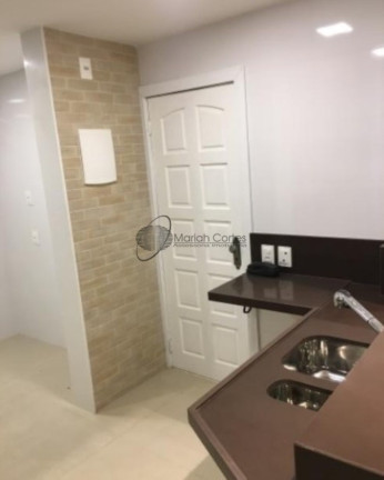 Imagem Imóvel com 2 Quartos à Venda, 70 m² em Centro - Niterói Imagem Imóvel com 2 Quartos à Venda, 70 m² em Centro - Niterói