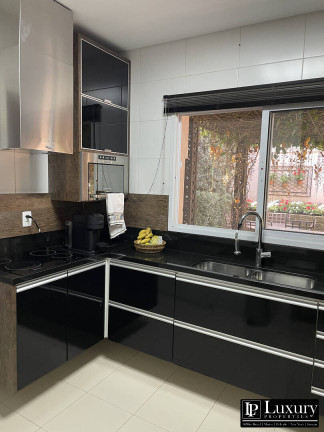 Imagem Apartamento com 2 Quartos à Venda, 300 m² em Alto De Pinheiros - São Paulo Imagem Apartamento com 2 Quartos à Venda, 300 m² em Alto De Pinheiros - São Paulo