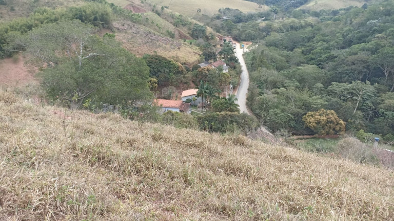 Imagem Chácara com 2 Quartos à Venda, 250 m² em Centro - Paraibuna