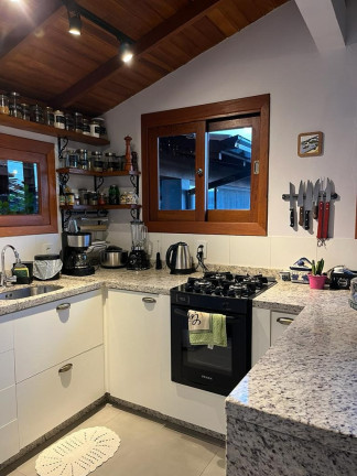 Imagem Casa com 4 Quartos à Venda, 180 m² em Ambrósio - Garopaba