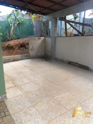Imagem Casa com 2 Quartos à Venda, 550 m² em Santa Mônica - Guarapari