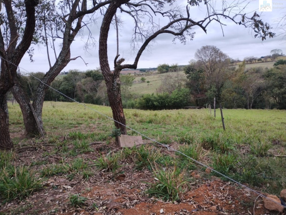 Imagem Imóvel à Venda, em Três Cruzes - Elias Fausto Imagem Imóvel à Venda, em Três Cruzes - Elias Fausto