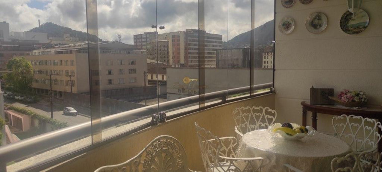 Apartamento com 3 Quartos à Venda, 93 m² em Alto - Teresópolis