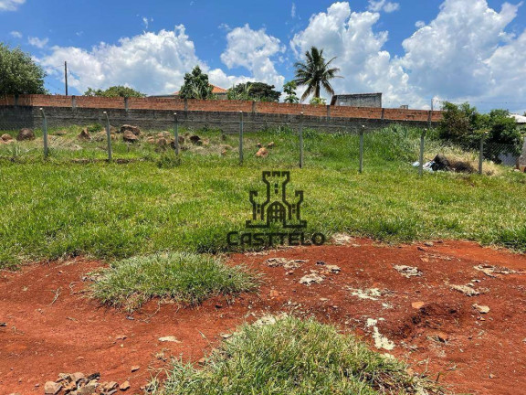 Terreno à Venda, 700 m² em Jatobá - Londrina
