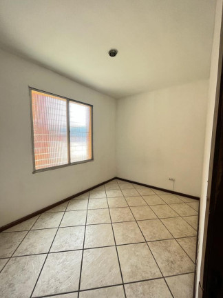 Imagem Imóvel com 3 Quartos à Venda, em Navegantes - Porto Alegre Imagem Imóvel com 3 Quartos à Venda, em Navegantes - Porto Alegre
