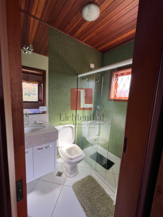 Imagem Casa de Condomínio com 4 Quartos à Venda, 260 m² em Vale Encantado - Campos Do Jordão