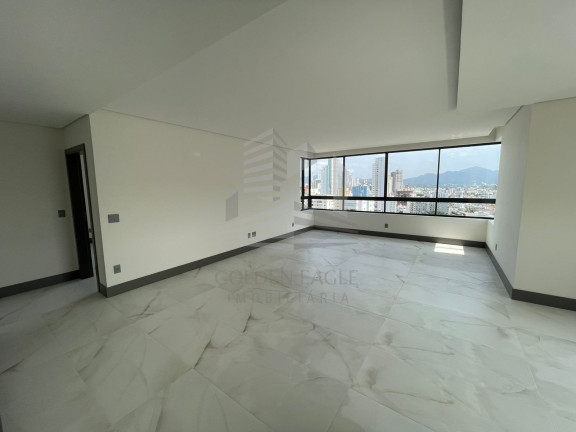 Imagem Apartamento com 3 Quartos à Venda, 130 m² em Centro - Balneário Camboriú Imagem Apartamento com 3 Quartos à Venda, 130 m² em Centro - Balneário Camboriú