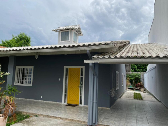 Imagem Casa com 3 Quartos para Alugar,  em Guaratiba - Rio De Janeiro