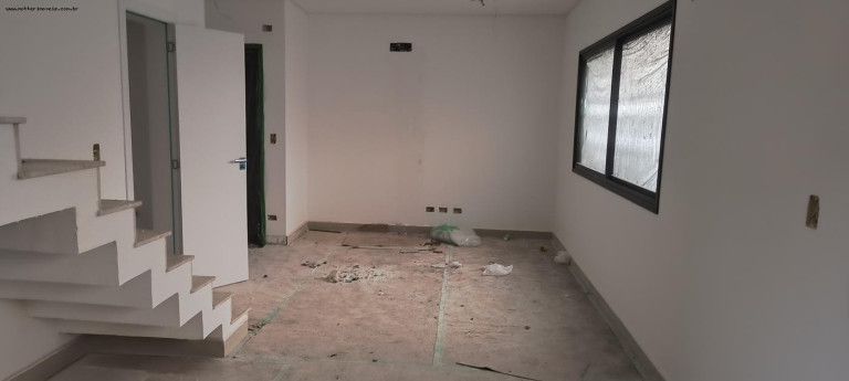 Imagem Casa com 3 Quartos à Venda, 162 m² em Xaxim - Curitiba