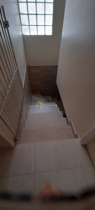 Imagem Sobrado com 3 Quartos à Venda, 190 m² em Parque Gerassi - Santo André