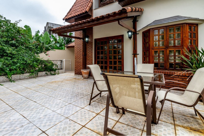 Casa com 4 Quartos à Venda, 199 m² em Jardim Das Vertentes - São Paulo