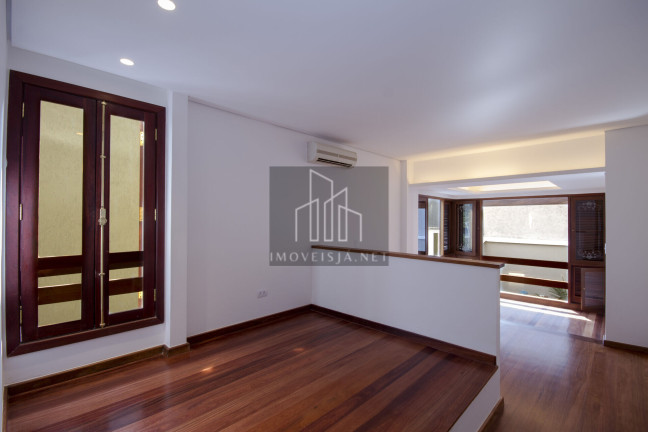Imagem Casa com 4 Quartos à Venda, 547 m² em Alphaville Residencial Um - Barueri Imagem Casa com 4 Quartos à Venda, 547 m² em Alphaville Residencial Um - Barueri