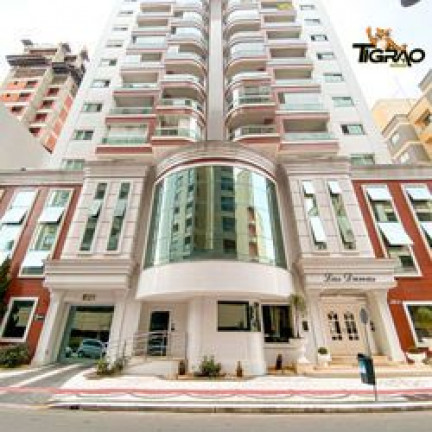 Imagem Apartamento com 3 Quartos à Venda, 139 m² em Centro - Balneário Camboriú Imagem Apartamento com 3 Quartos à Venda, 139 m² em Centro - Balneário Camboriú