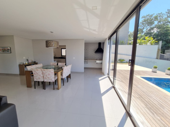 Imagem Casa com 4 Quartos à Venda, 335 m² em Santa Terezinha - Carapicuíba Imagem Casa com 4 Quartos à Venda, 335 m² em Santa Terezinha - Carapicuíba