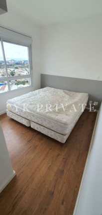 Imagem Apartamento com 3 Quartos à Venda, 134 m² em Vila Anastácio - São Paulo