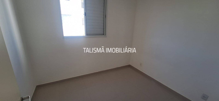 Imagem Casa com 3 Quartos para Alugar, 200 m² em Jardim Maria Virginia - São Paulo