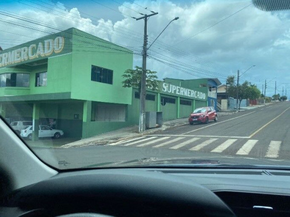 Imóvel Comercial à Venda, 1.100 m² em Centro - Mangueirinha